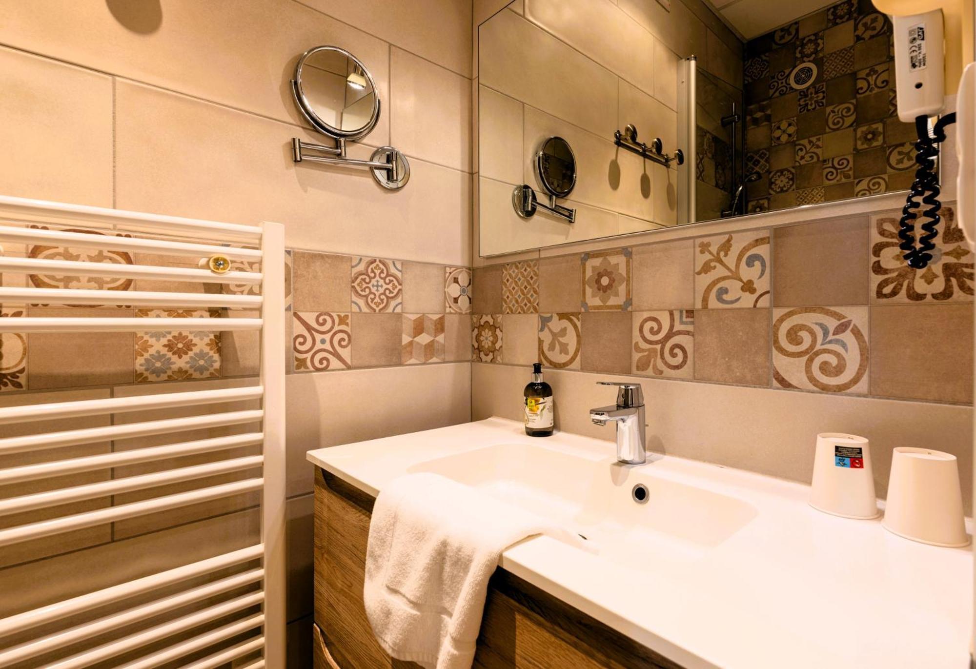 Le Sablier Du Temps Hotel